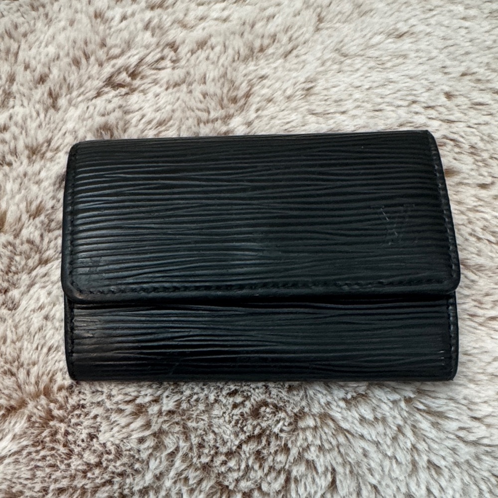 Louis Vuitton Black Epi Leather Keys Holder pouch